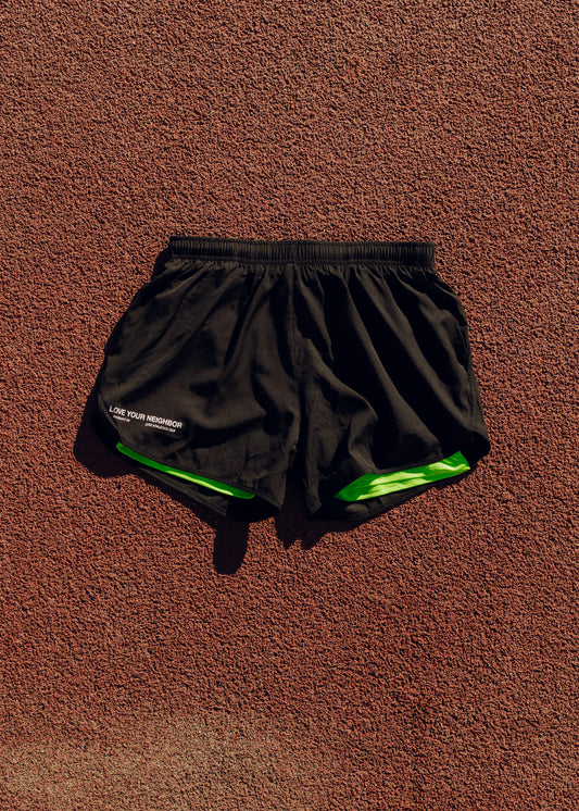 PERFORM COMPRESSION SHORTS IN BLACK