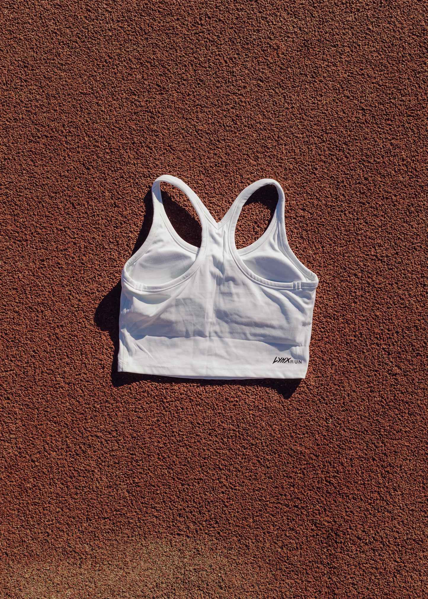 CROPPED TRAINING TANK IN WHITE